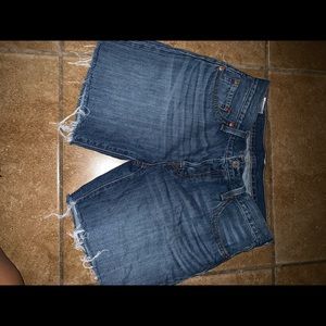 Levi’s boyfriend cut shorts